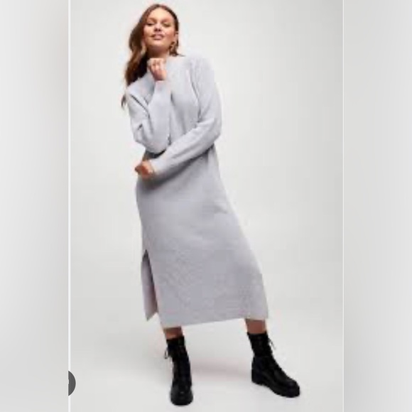 Sportsgirl Dresses & Skirts - HOST PICK⭐️Sportsgirl Knit Maxi Dress 🤍